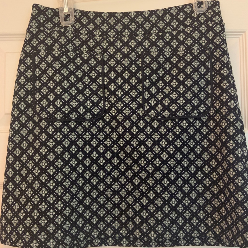 Loft knit skirt